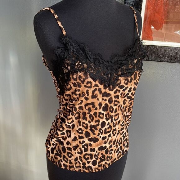 Zara Trafaluc leopard print front neckline eyelash lace super stretch cami/tank. - Picture 5 of 7